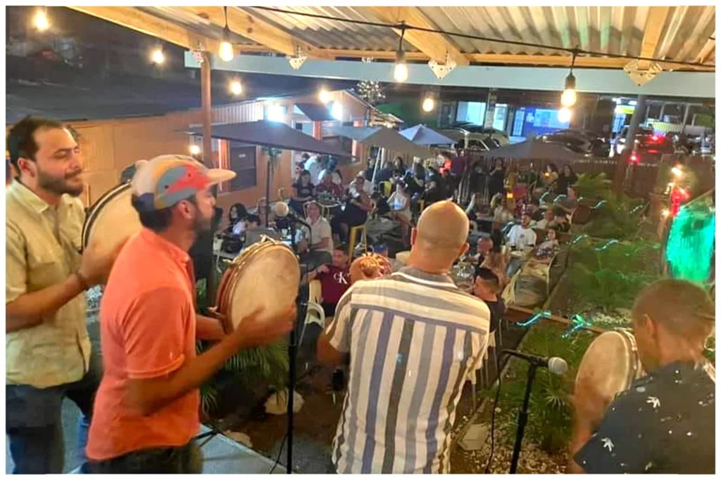 El Campito Rest musica en vivo todos los fines de semana